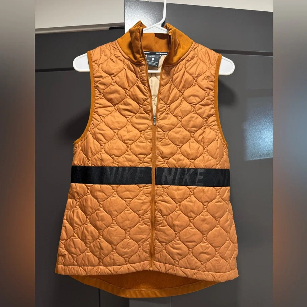 Nike Vest - Picture 4 of 6